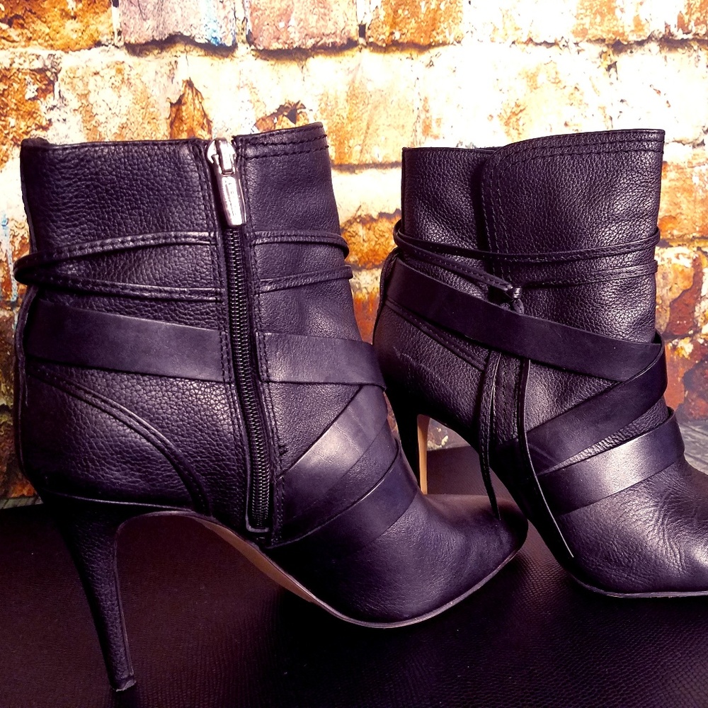 Vince Camuto Black leather boots